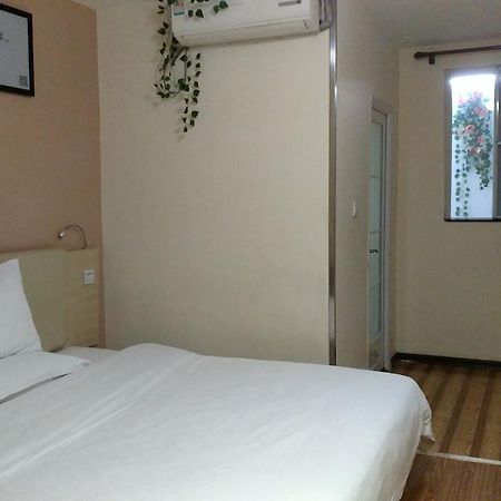 E+ Hotel Guangzhou Baixin Branch エクステリア 写真