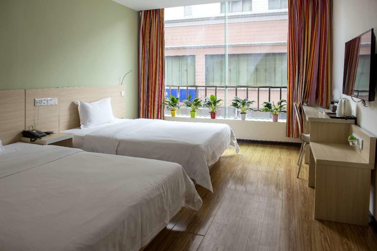 E+ Hotel Guangzhou Baixin Branch エクステリア 写真