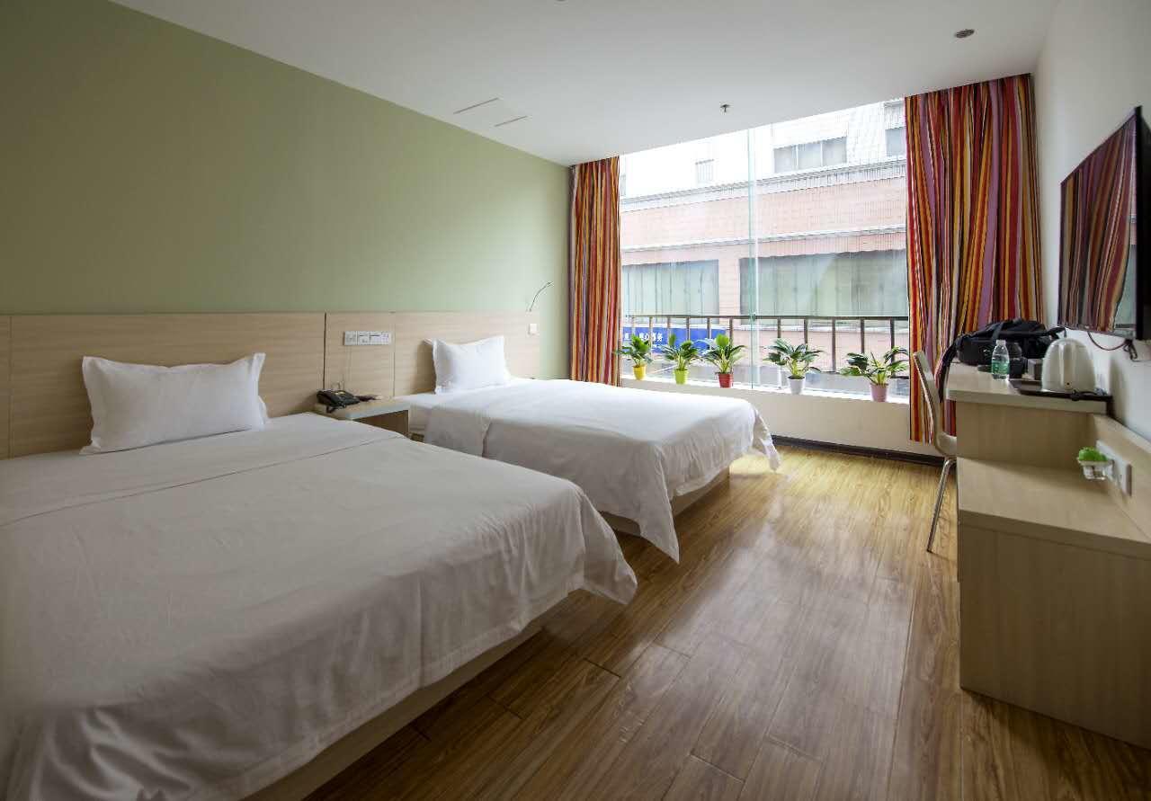 E+ Hotel Guangzhou Baixin Branch エクステリア 写真
