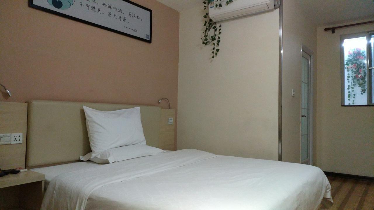 E+ Hotel Guangzhou Baixin Branch エクステリア 写真